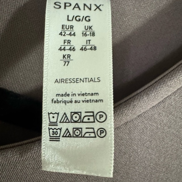 SPANX Air essentials Taupe Sleeveless Jumpsuit - Picture 3 of 11